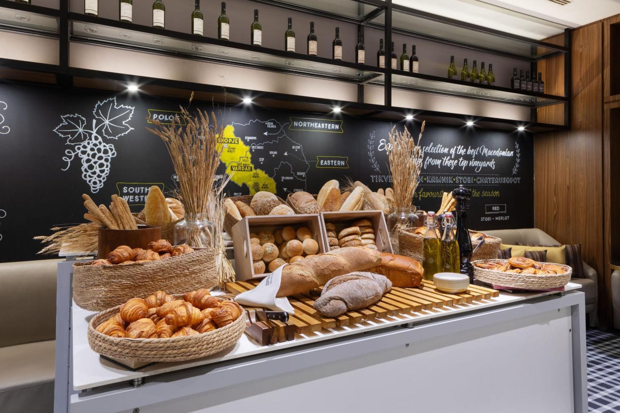 Skopje Marriott Hotel Exterior photo Bread counter