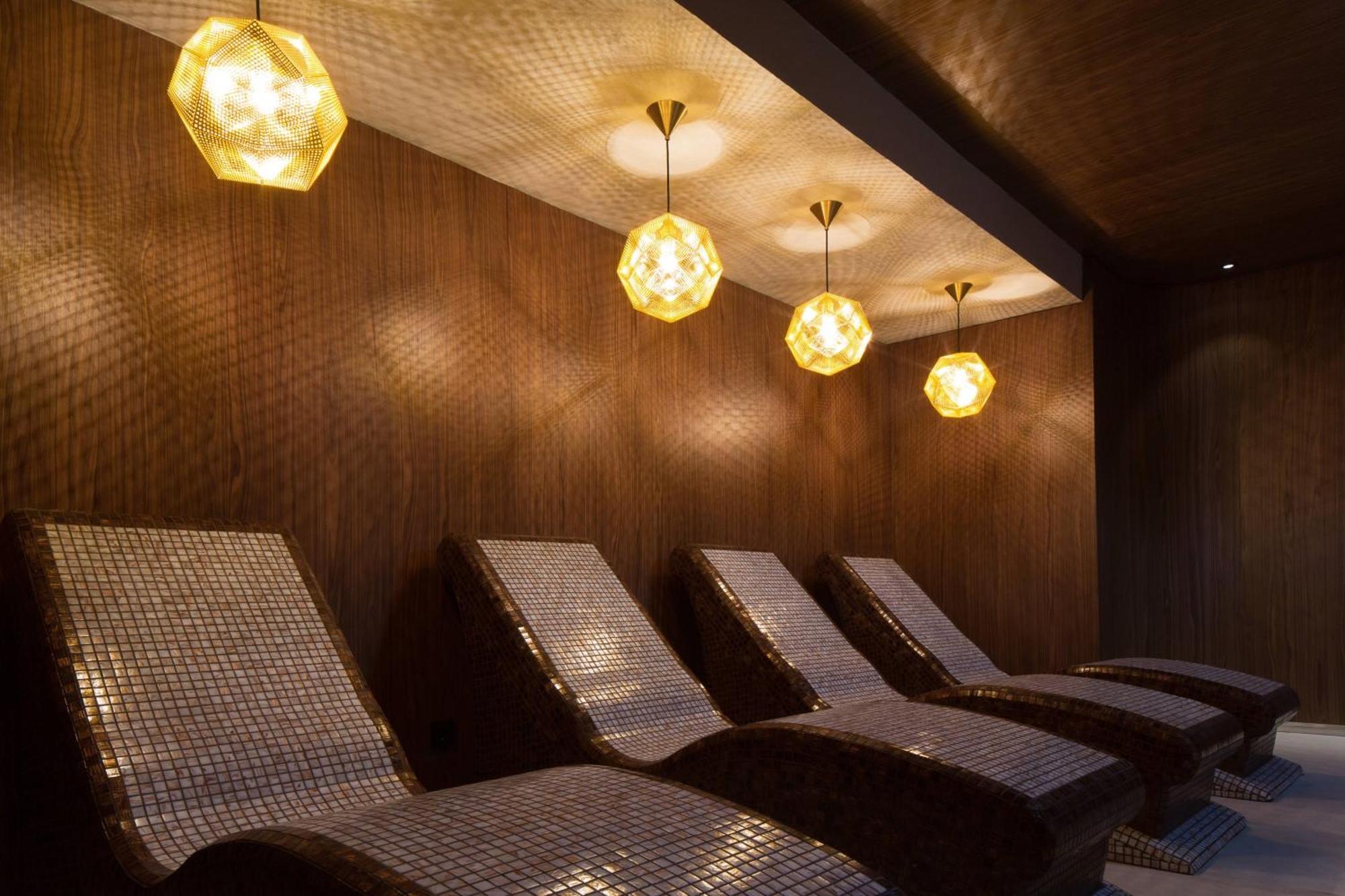 Skopje Marriott Hotel Exterior photo The spa at The Dorchester