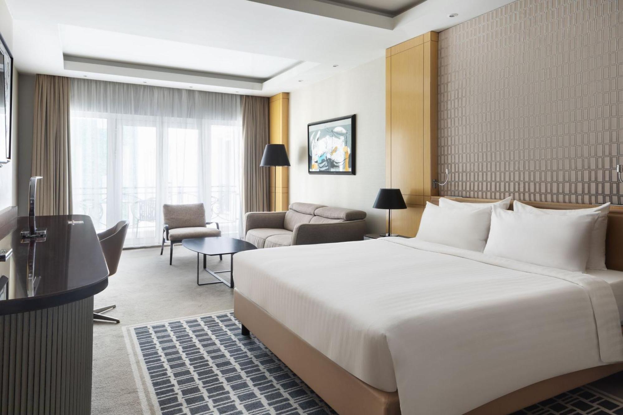 Skopje Marriott Hotel Exterior photo Deluxe Room