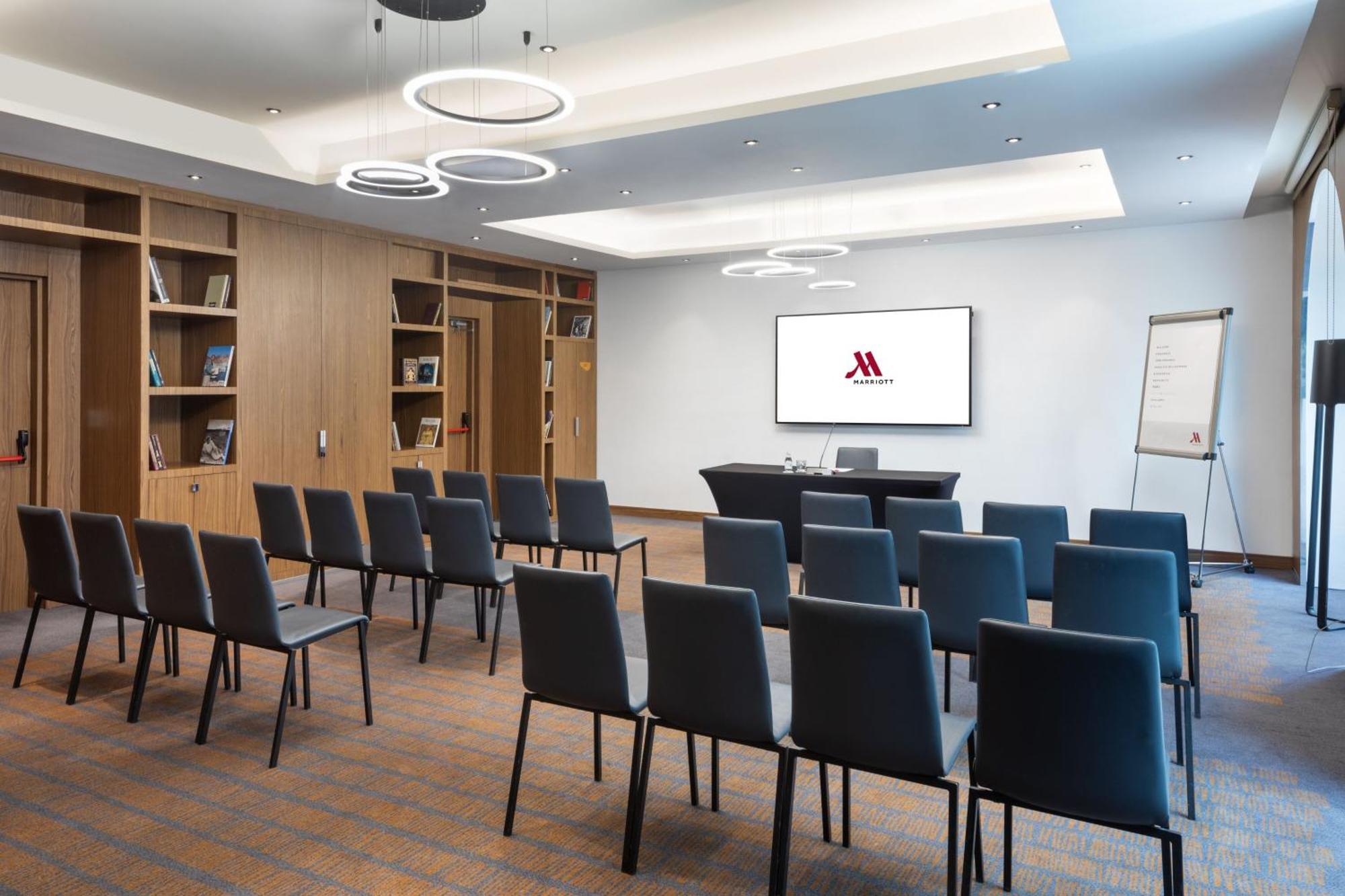 Skopje Marriott Hotel Exterior photo Meeting room